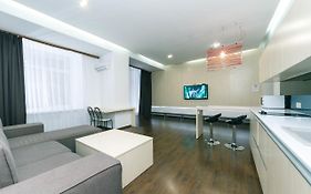 Kreschatik 21 With Terrace 2Br