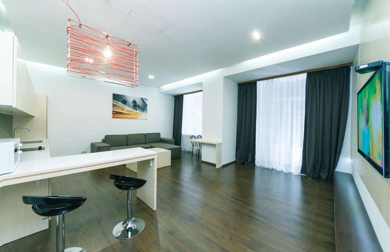 Kreschatik 21 With Terrace 2Br Киев Экстерьер фото